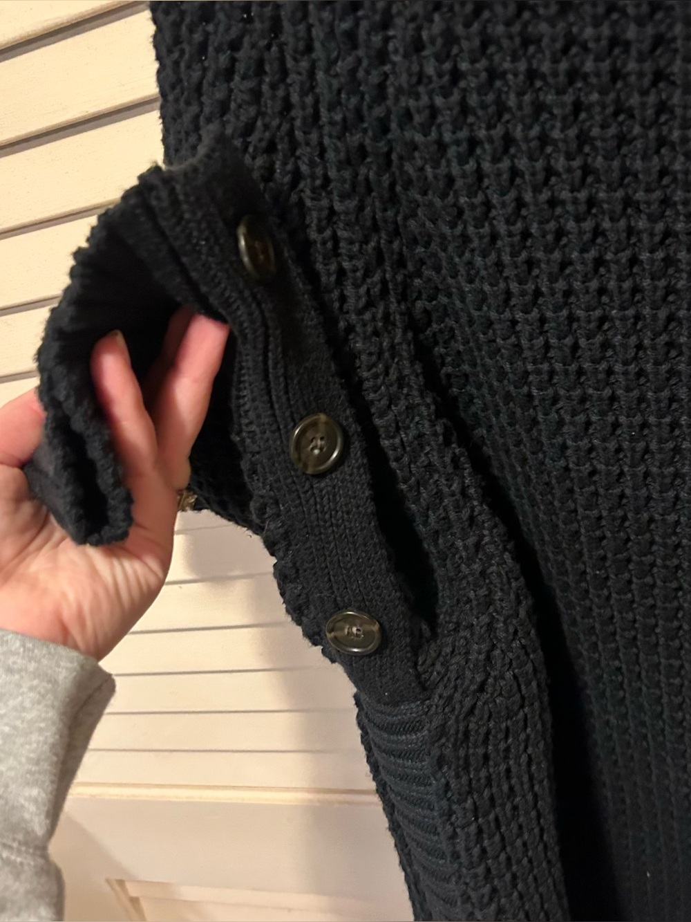 NWT J. Crew L/XL Turtleneck Cotton Poncho Sweater Crochet Knit Black w/ Buttons - Picture 5 of 7